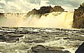 ... mit dem Boot fast zu nah' rangekommen_hier sp�rt man 'CANAIMAS Kraft'_der Gischt sollte man sich am besten in Badehose n�hern  ... _VENEZUELA 1984_Jochen A. H�bener