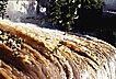 ... direkt am 'Scheitelpunkt' des Wasserfalls_die Wasserf�lle von IGUACU (CATARATAS del IGUAZ�_SALTOS do IGUA�� _The IGUAZU FALLS)_welch� unglaubliche Natur-Power_ Dreil�ndereck ARGENTINIEN / PARAGUAY / BRASILIEN 1986_Jochen A. H�bener